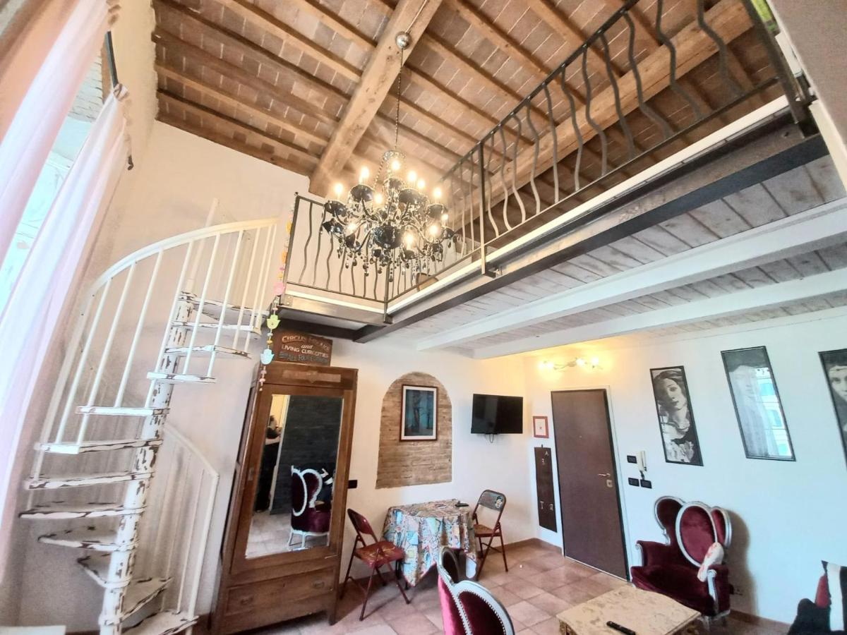L'Ora Delle Streghe B&B Centralissimo Livorno Zewnętrze zdjęcie
