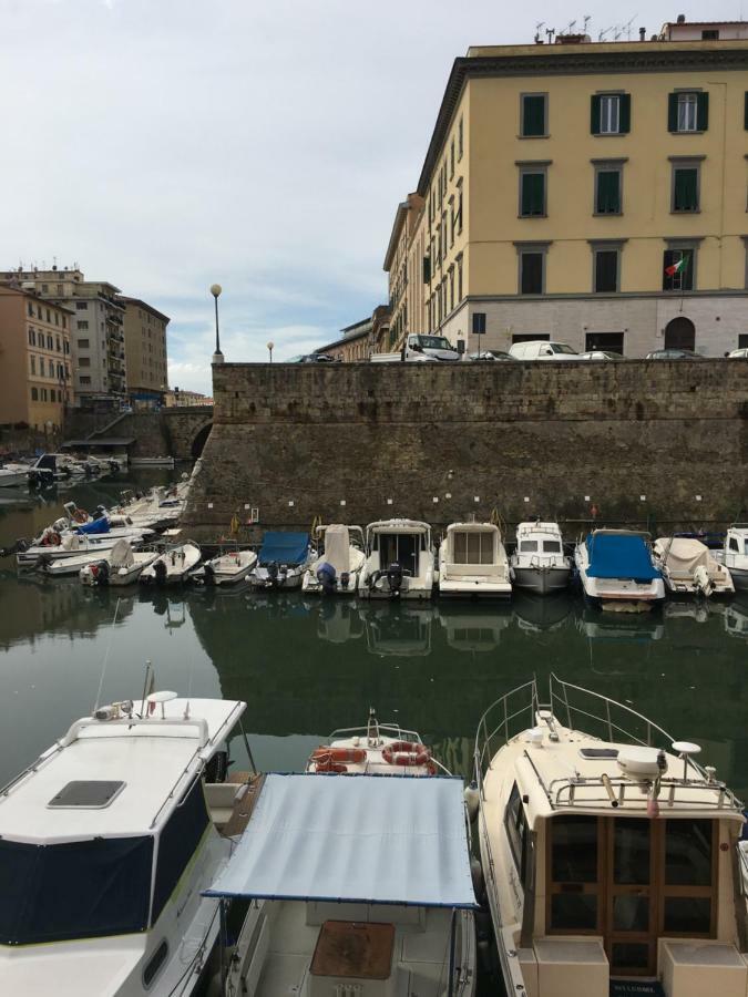 L'Ora Delle Streghe B&B Centralissimo Livorno Zewnętrze zdjęcie