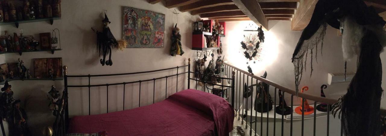 L'Ora Delle Streghe B&B Centralissimo Livorno Zewnętrze zdjęcie